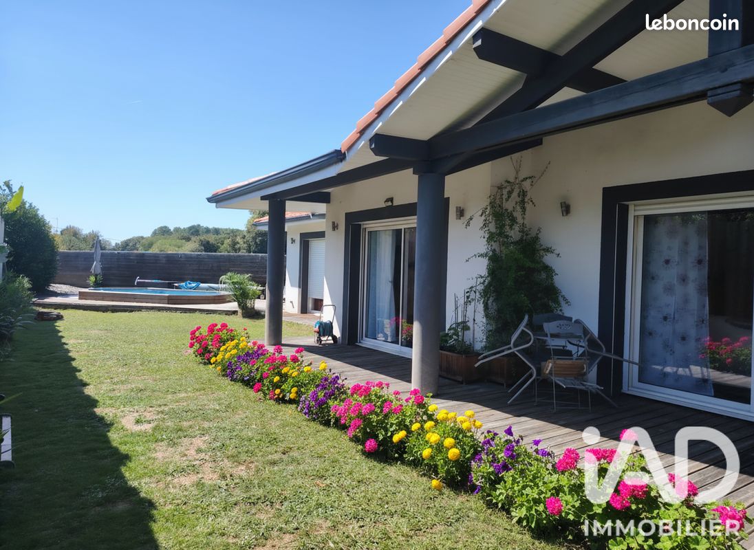 Maison 4 pièces 158 m² · à Saint-Vincent-de-Tyrosse · 158 m² · 426 000 €