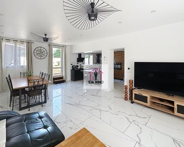 Maison 660 000 € - 167 m²
