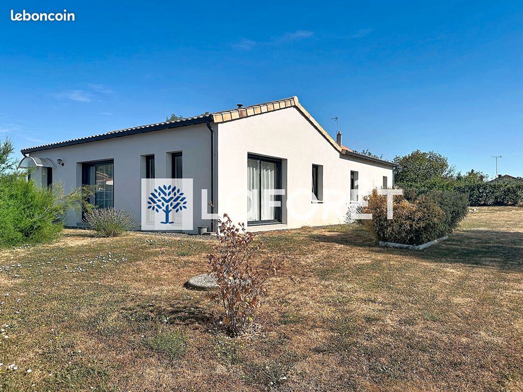 Maison 6 pièces 121 m² · à Saint-Loup-Lamairé · 121 m² · 189 990 €
