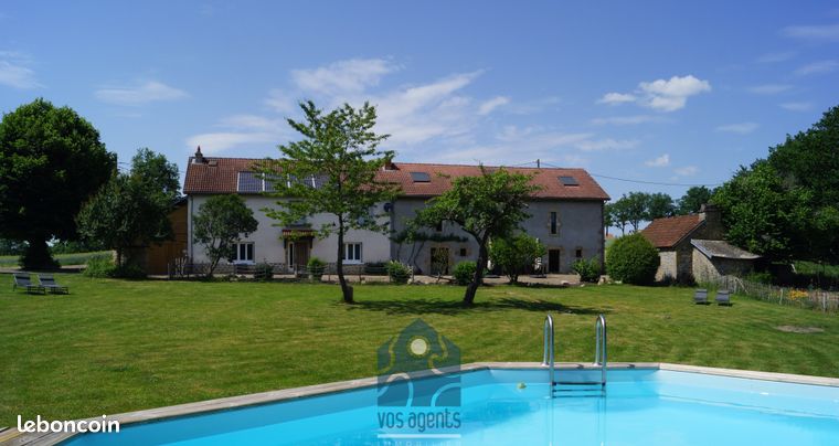 Propriété 10 pièces 316 m²
