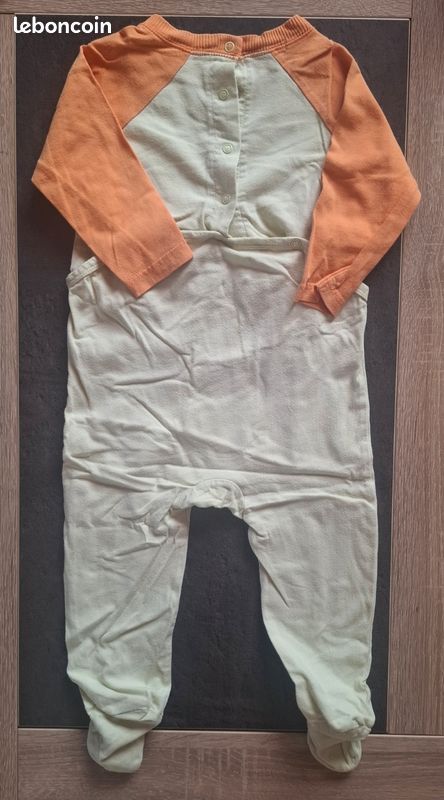 Pyjama. Taille 18 mois. Marque Kitchoun
2 (image 8)