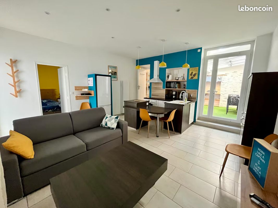 Coeur de ville avec patio, tout à pied (image 3)