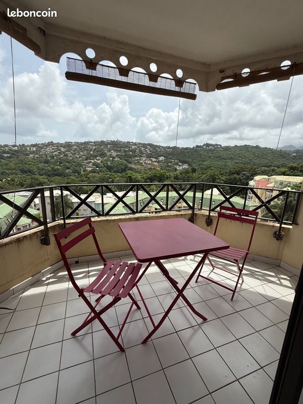 Appartement 3 pièces 60 m² · à Fort-de-France · 60 m² · 1 200 €/mois