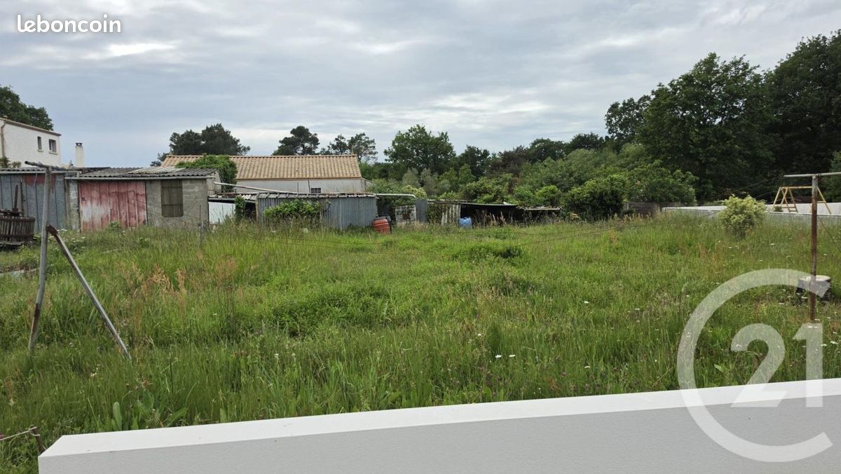 Terrain 579 m² Vaire · à Vairé · 92 200 €