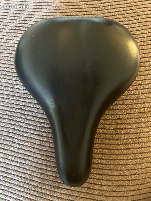 Selle vélo large confort avec ressorts - Neuve (image 1)