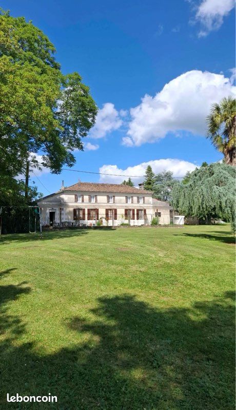 Maison 7 pièces 200 m² · à Rouffignac · 200 m² · 255 000 €