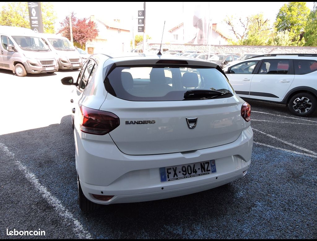 Dacia Sandero ESSENTIEL 1.0 ECO-G 100CH BVM6 (image 5)