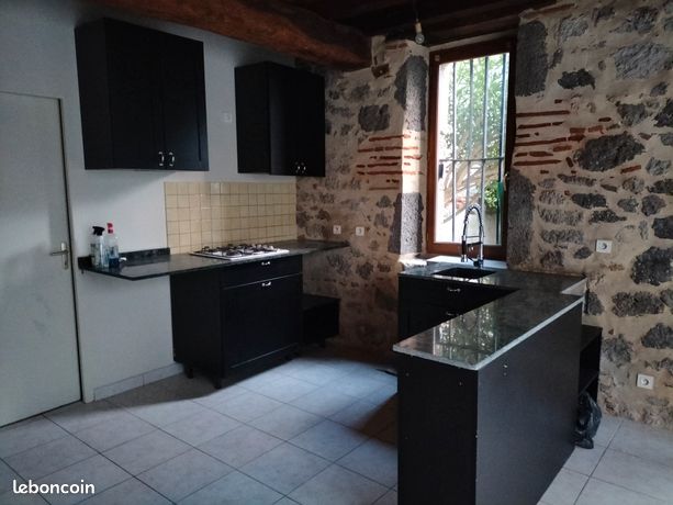 A vendre maison de ville avec jardin Clairac