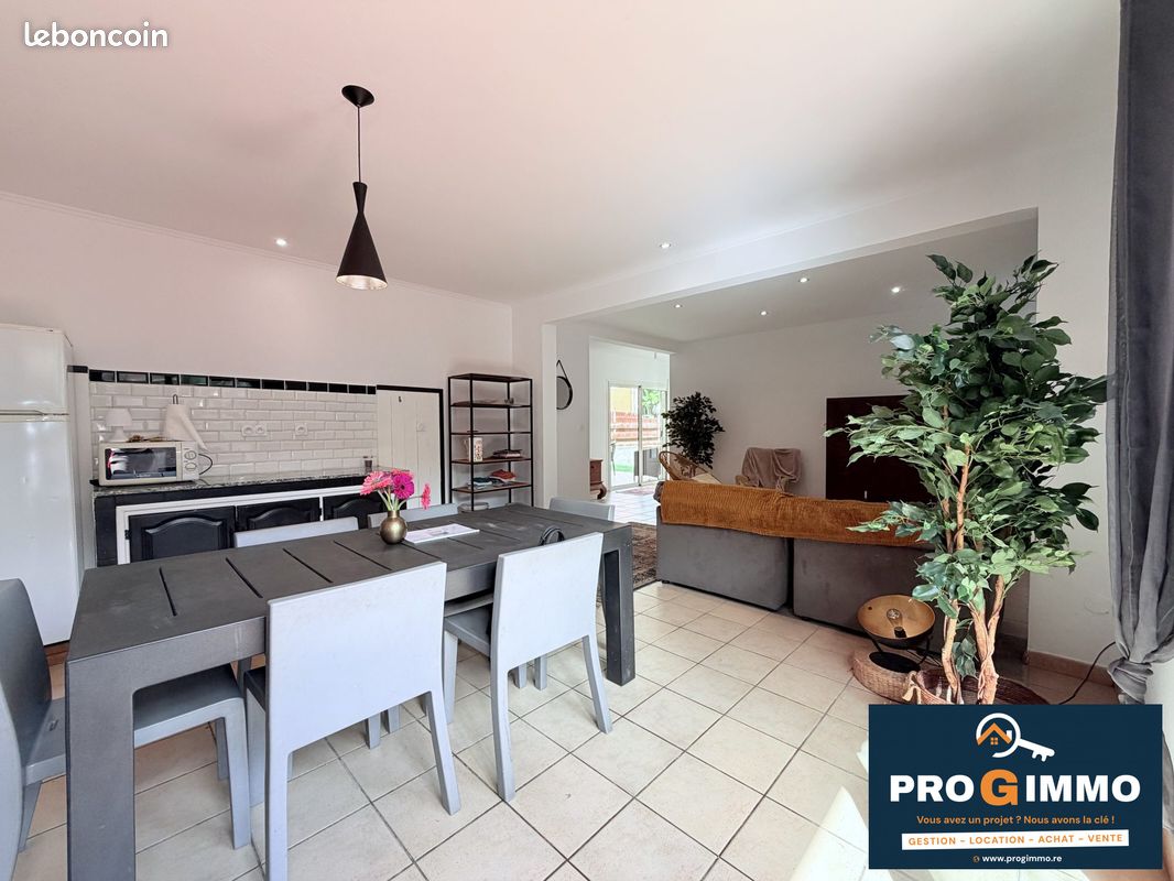 Maison 5 pièces 120 m² · à Le Tampon · 120 m² · 1 800 €