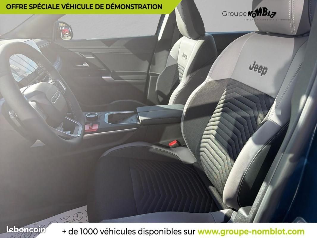 Jeep Compass 1.2 Turbo T3 145 ch BVR6 e-Hybrid 4x2 Altitude (image 11)