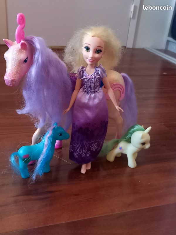 Poupée Barbie Raiponce 2001 – Mattel – Neuve En Boîte Vintage