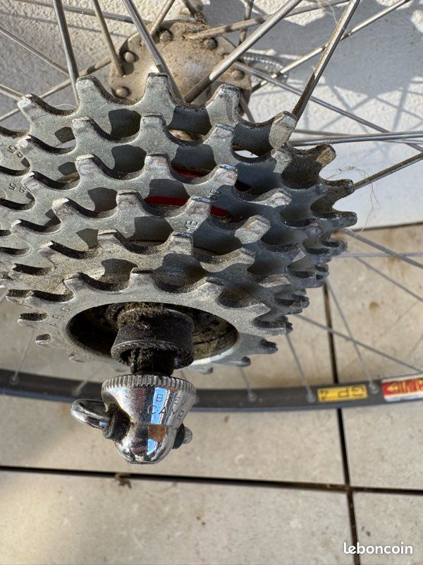 Cassette Vélo Course Sachs Maillard Super 700 – Roue Libre – Occasion France
