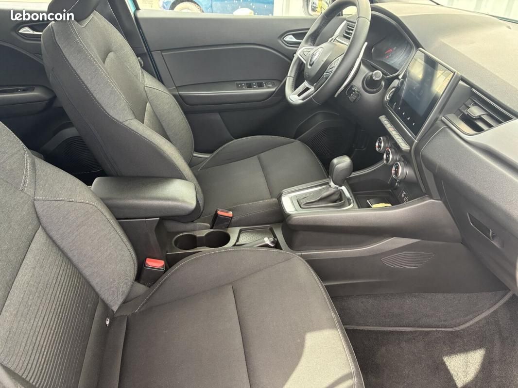 Renault Captur II 1.5 BLUEDCI 115 EDC BUSINESS CARPLAY (image 9)