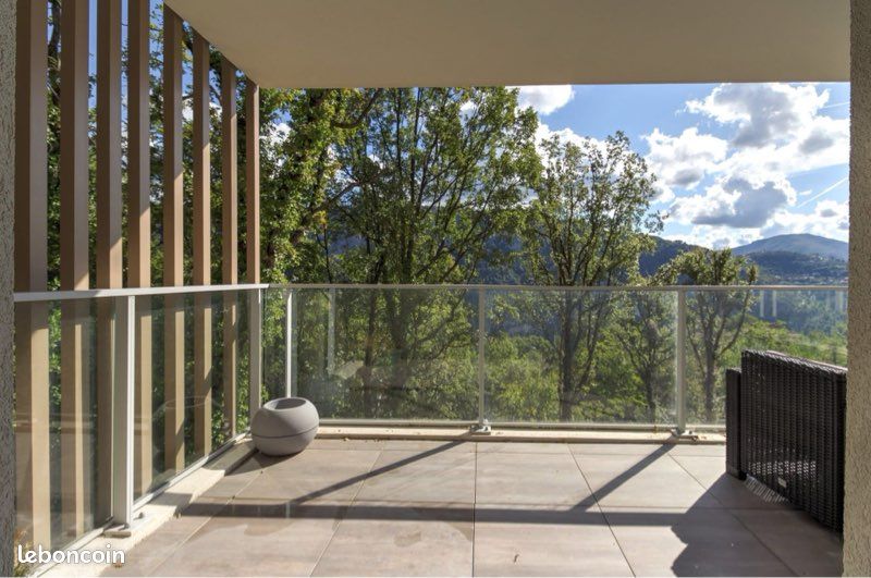 Appartement 4 pièces 74 m² · à Gilette · 74 m² · 385 000 €