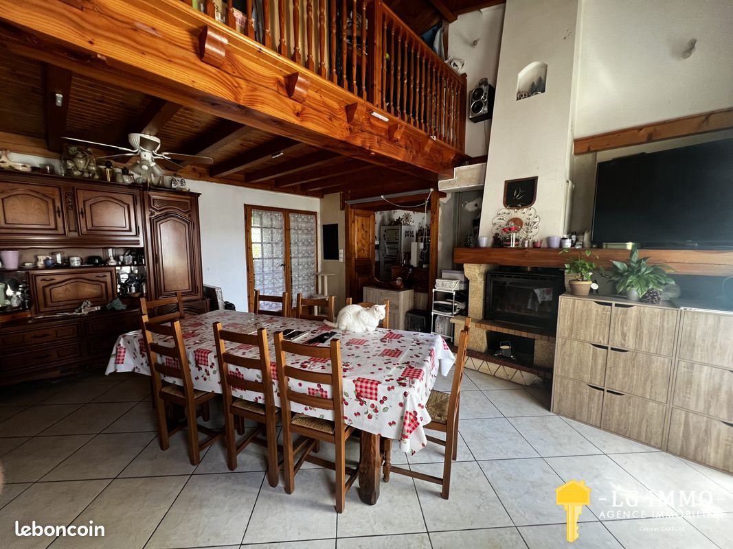 Maison 7 pièces 335 m² (image 3)