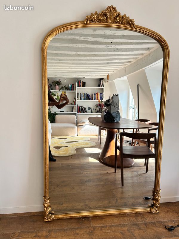 Miroir mural rectangulaire métal doré Alma 120 cm