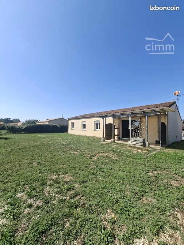 Maison 5 pièces 112 m² · à Estillac · 112 m² · 1 035 €/mois