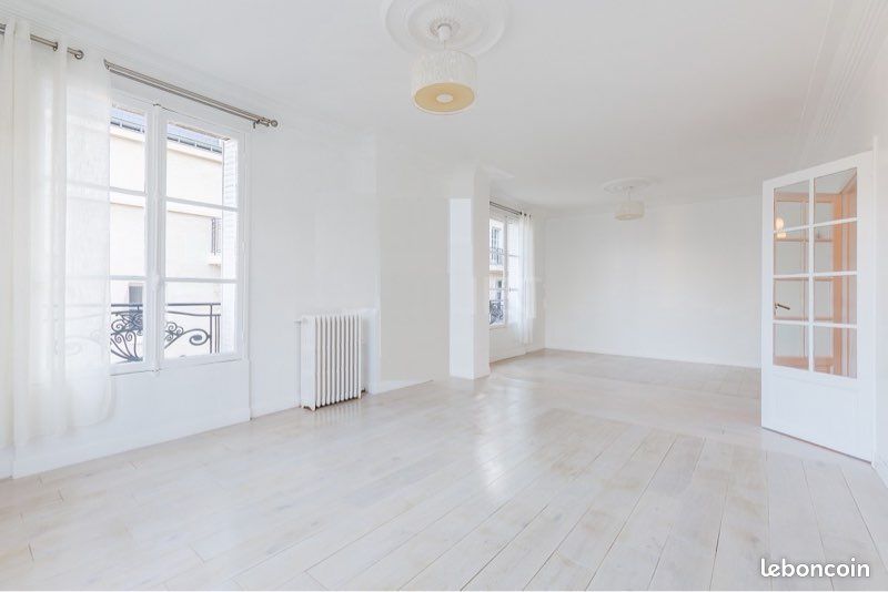 Appartement 3 pièces 90 m² · à Paris · 90 m² · 3 900 €/mois