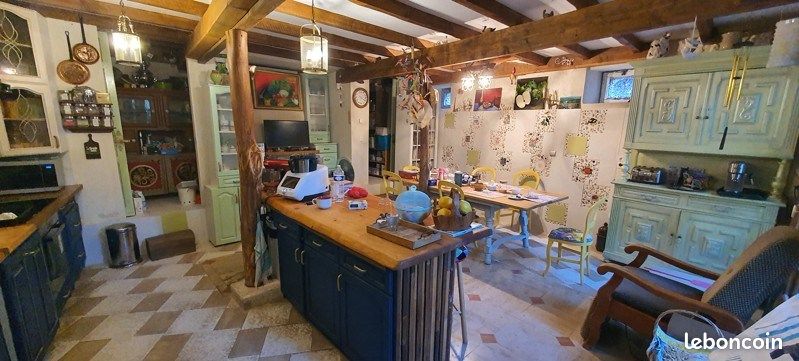Maison 12 pièces 190 m² · à Montguyon · 190 m² · 355 872 €