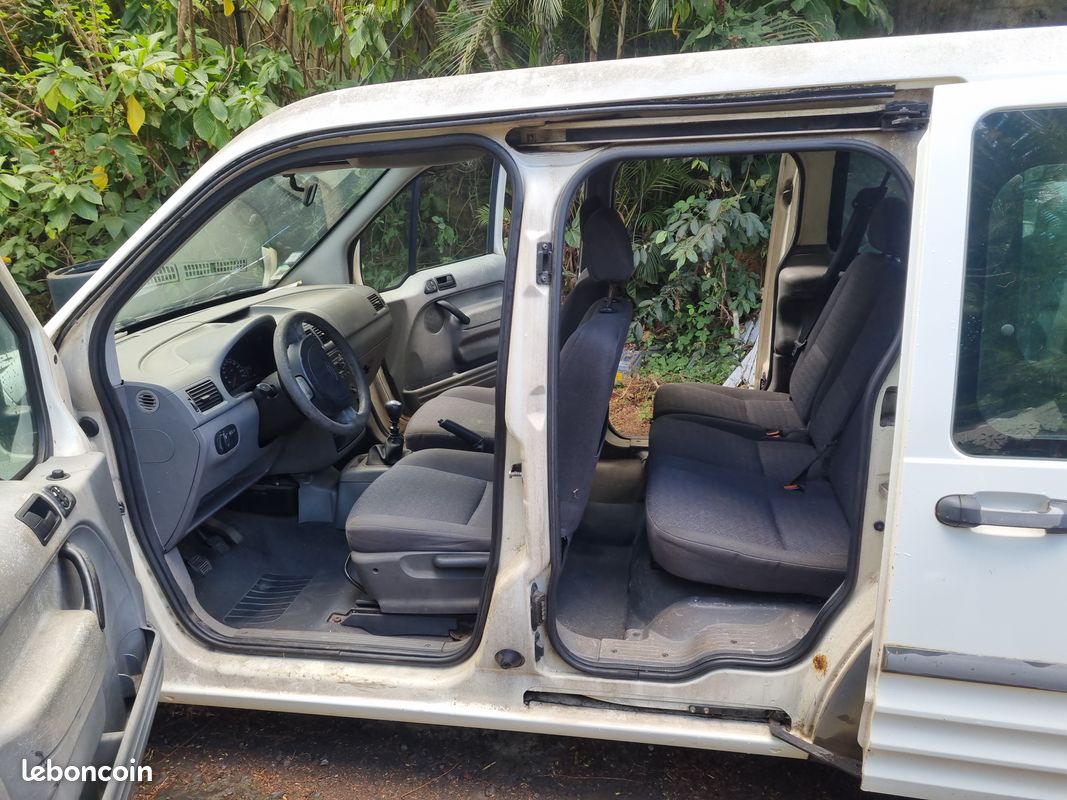 Ford tourneo connect (image 1)