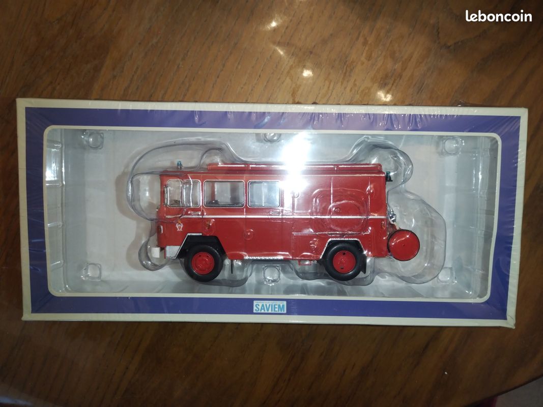 Saviem JL 26.6Ns de Mulhouse Fourgon Pompe Tonne