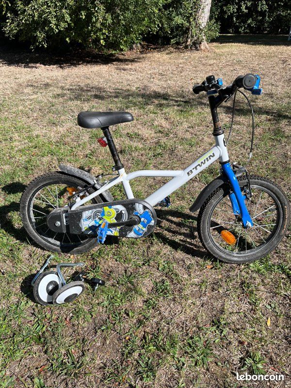 Vélo enfant à roulettes (image 1)