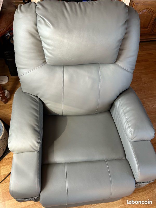 Vend fauteuil électrique (image 1)