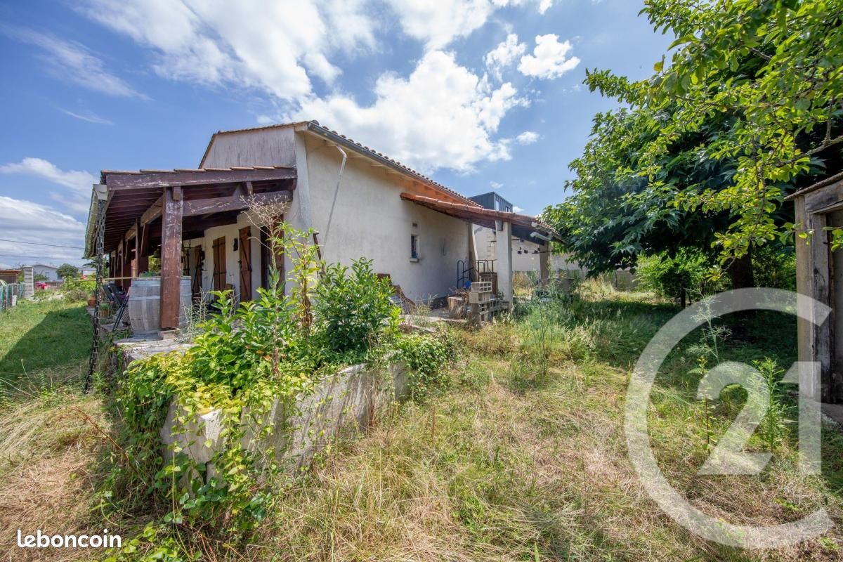 Maison 4 pièces 101 m² · au Haillan · 101 m² · 299 000 €