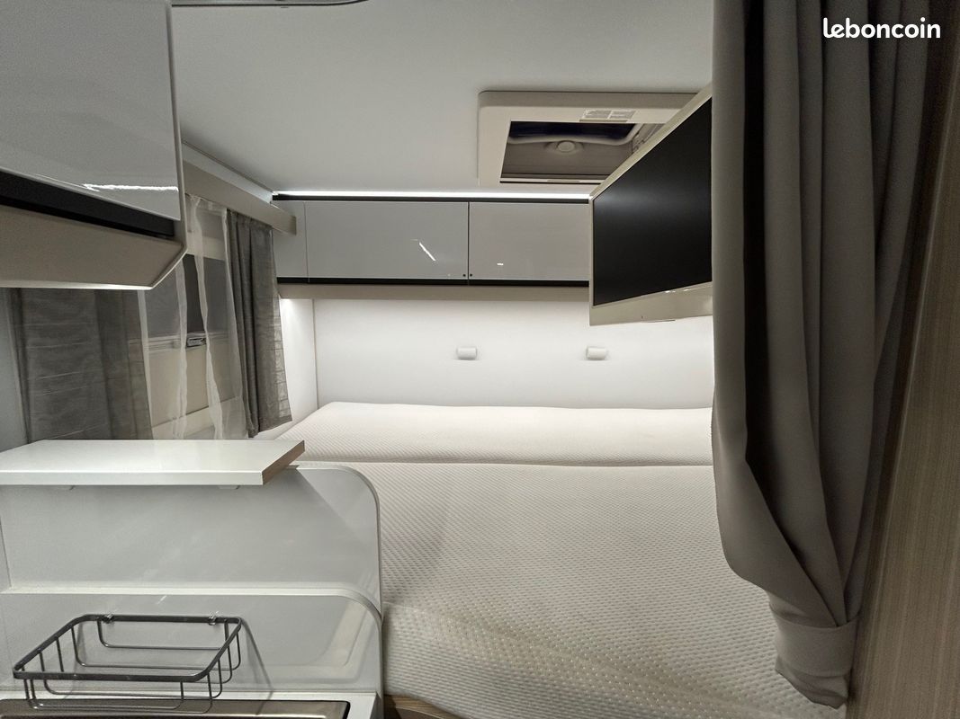 Camping-car ADRIA COMPACT SP AXESS 2023 - Citroën Jumper 2.2l 140cv (image 6)