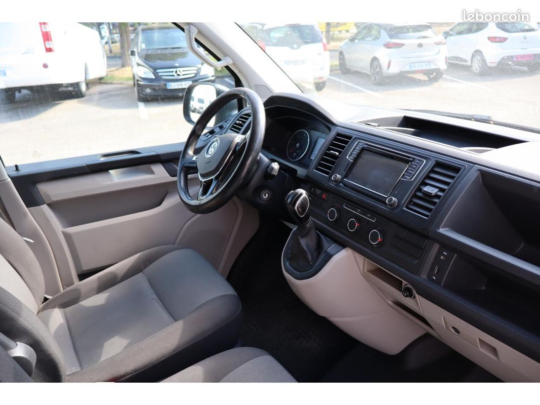 VOLKSWAGEN TRANSPORTER L1H1 Aménagé 3.0T 2.0 16V TDI - 204 T6 SG FOURGON TOLE Fourgon Tôlé L1H1 (image 28)