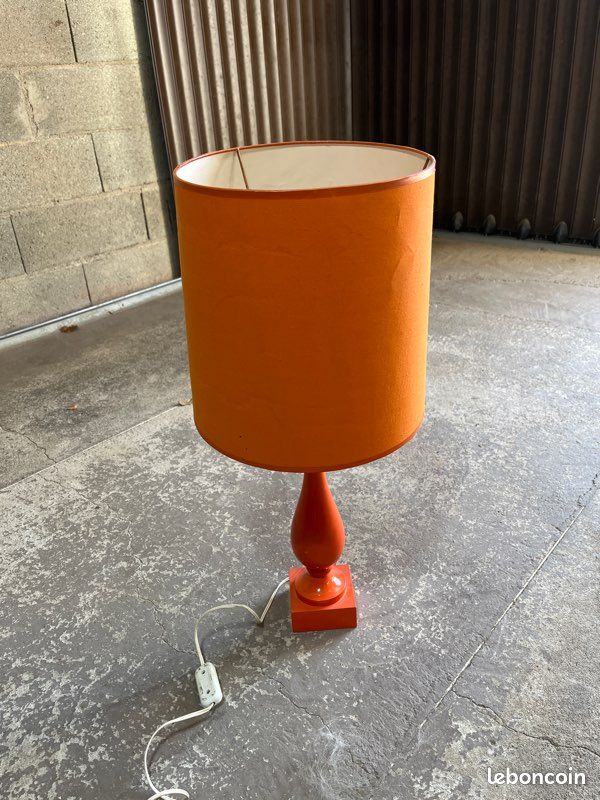 Authentique lampe pop de l'éditeur français Philippe Capelle, datant des années 1970 (image 2)