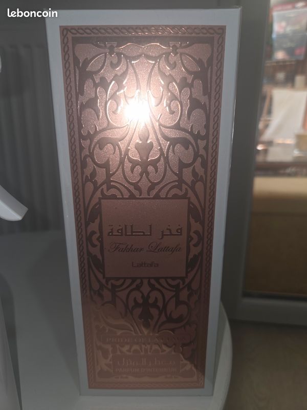 Lattafa fakhar spray d’ambiance textile 450ml (image 2)