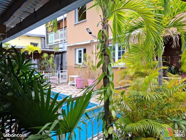 Maison 8 pièces 185 m²