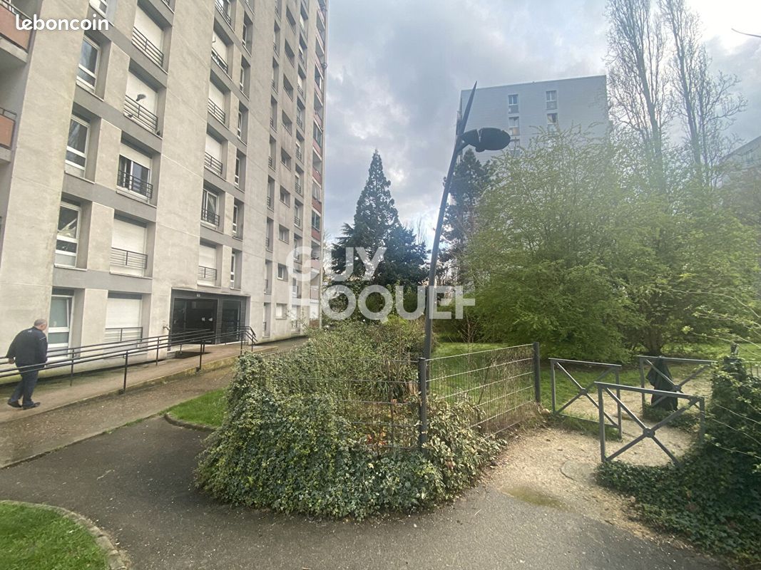 Appartement 4 pièces 73 m² · à Aulnay-sous-Bois · 73 m² · 144 000 €