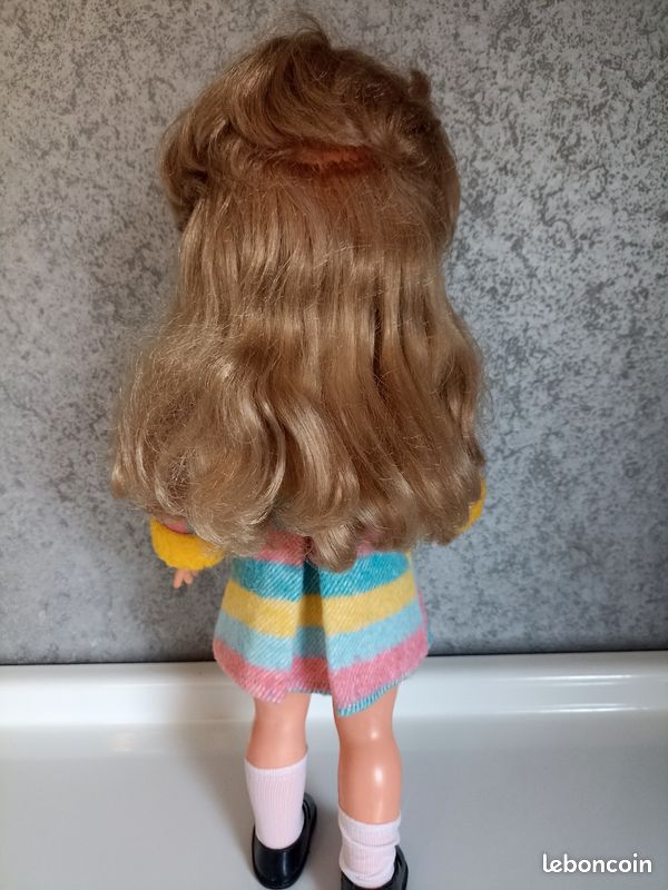 Poupée Bella (image 5)
