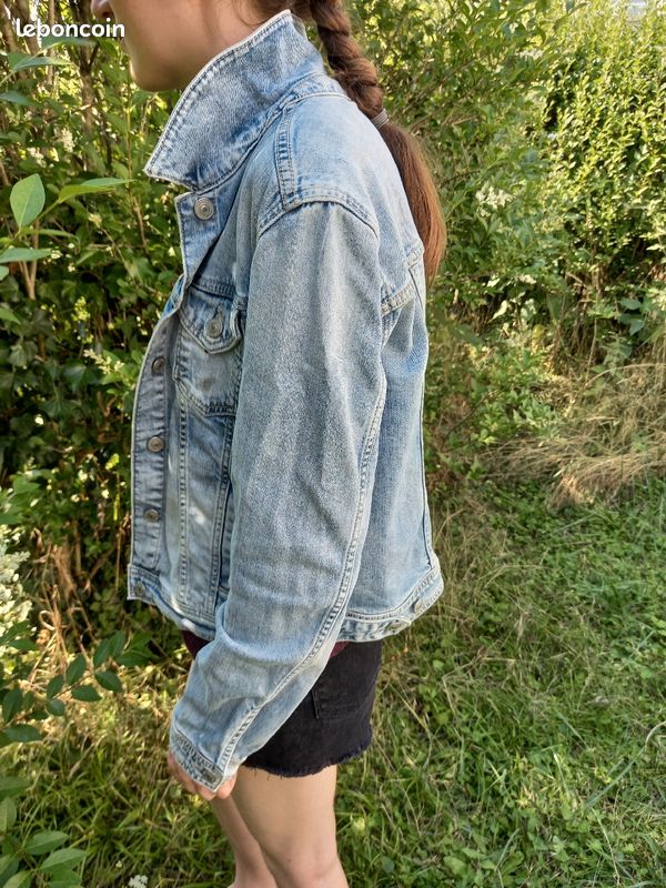 Veste en jeans Made in ITALY Marque HALLHUBER Taille 40 (image 2)