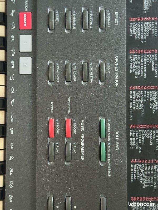 Synthétiseur Yamaha avec trépied (image 6)