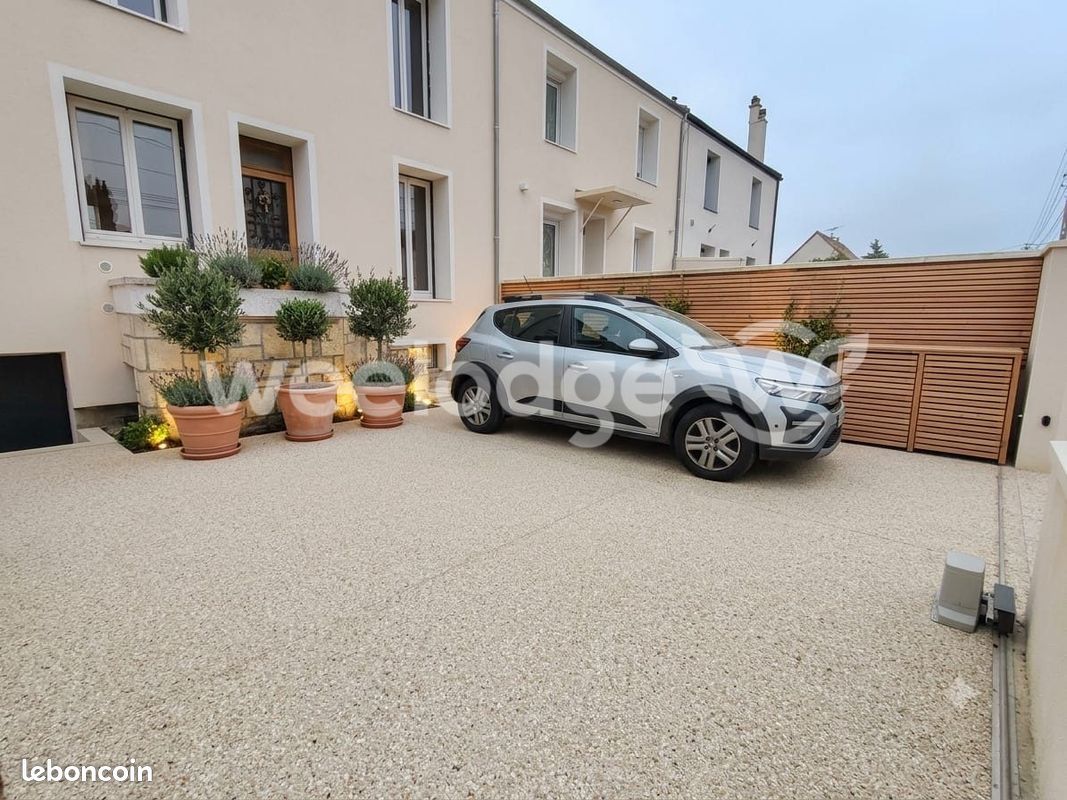 Maison 4 pièces 95 m² · à Livry-Gargan · 95 m² · 274 000 €