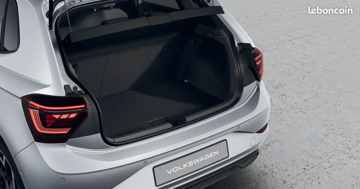 VOLKSWAGEN Polo 1.0 TSI 95 S&S DSG7 Edition 50 (image 4)