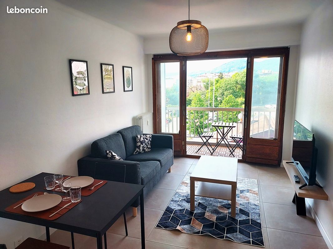 Parking 2 pièces 40 m² · à Annemasse · 40 m² · 1 350 €