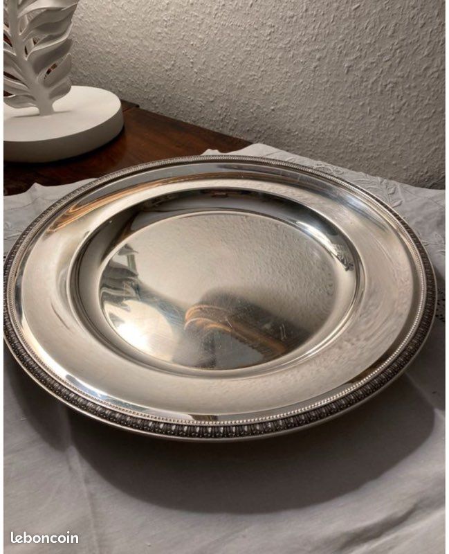 ANCIEN PLAT ROND CREUX METAL ARGENTE CHRISTOFLE 19ème SIECLE EUR 40,00 - FR