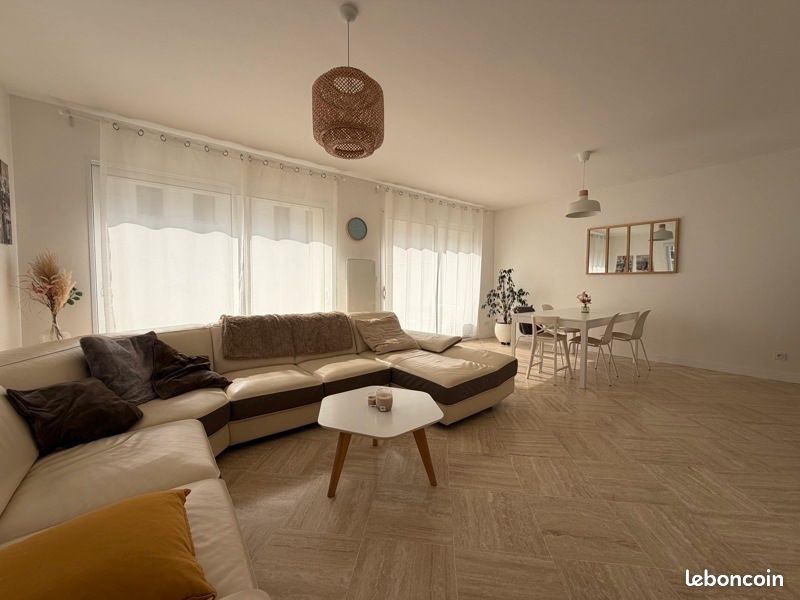 Maison 9 pièces 165 m² · à Orgeval · 165 m² · 550 000 €