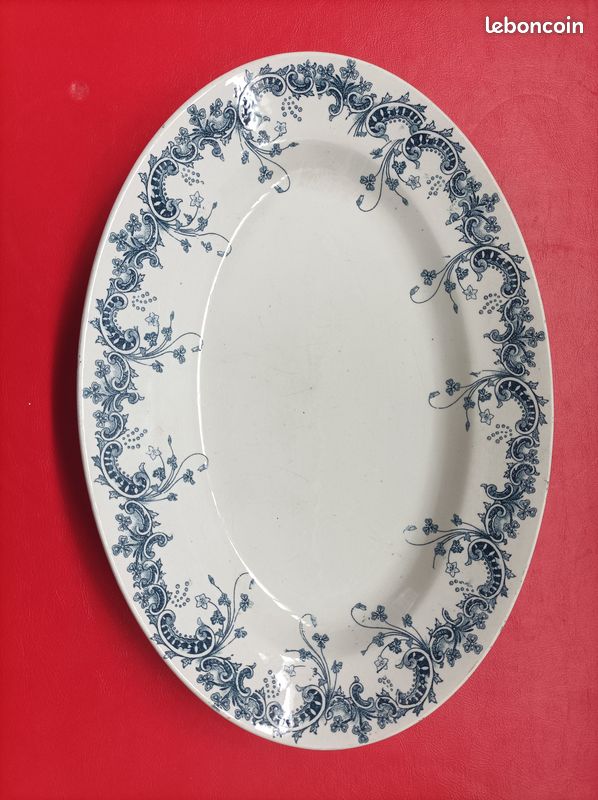 Plat ovale "Byzantin" de Saint Amand et Hamage (image 1)