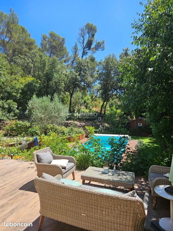 Maison 5 pièces 150 m² · à Marseille · 150 m² · 650 000 €