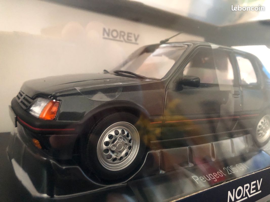 Peugeot 205 gti norev 1/18 neuve (image 4)
