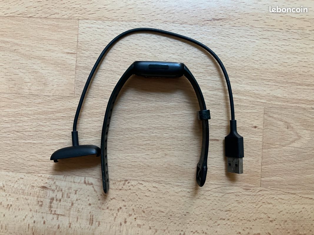 Montre connectée FitBit Inspire 3 (comme neuve) (image 1)