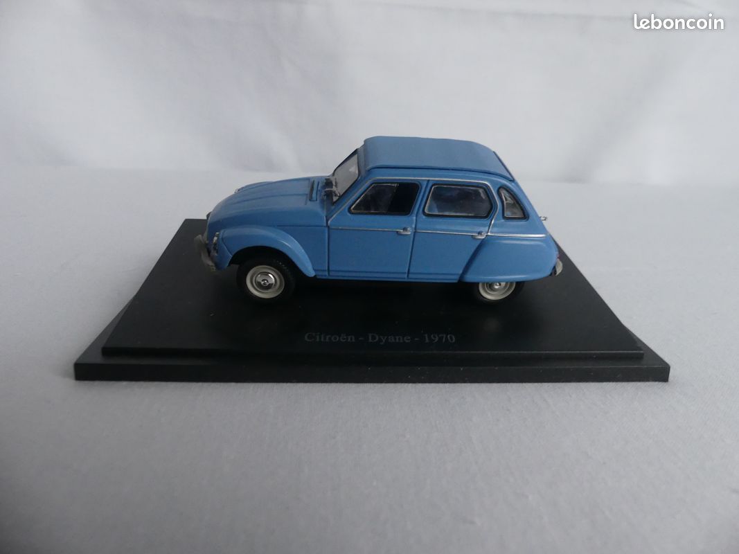Miniature Dubray 1/43 Citroën 11 BC Familiale 1953 - Bleu - Occasion Comme Neuve