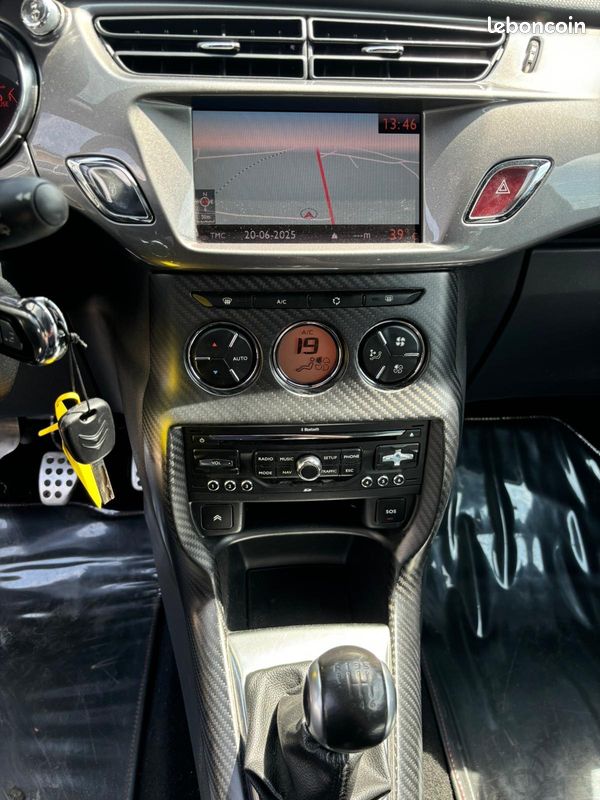 Citroën DS3 RACING TURBO 1.6 207CV BVM6 AVEC 87 000KM VENDUE 9990e ENTIEREMENT REVISEE ET GARANTIE (image 8)
