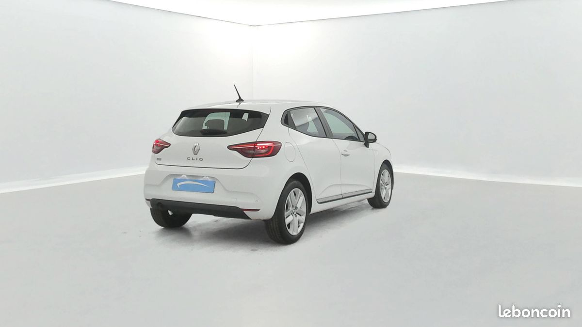 RENAULT Clio TCe 90 - 21 Business (image 5)