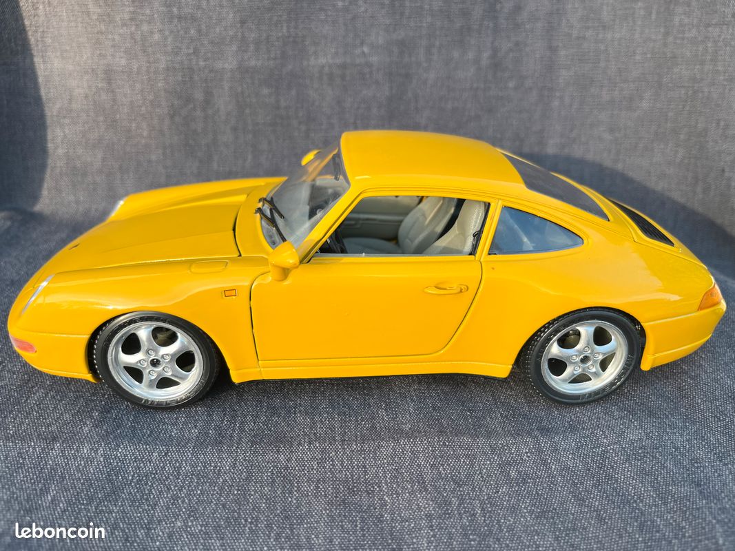 Pièce détachée miniature Porsche 911 Carrera 1993 1/18 1/18ème Burago Bburago V2